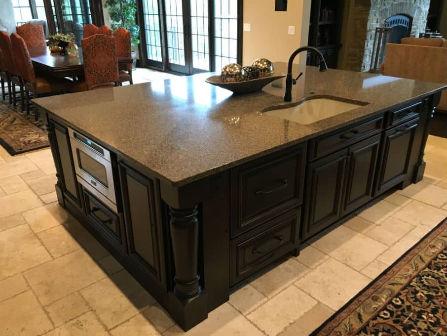 Granite Quartz Countertops In Peoria Il Cherrytree Kitchens